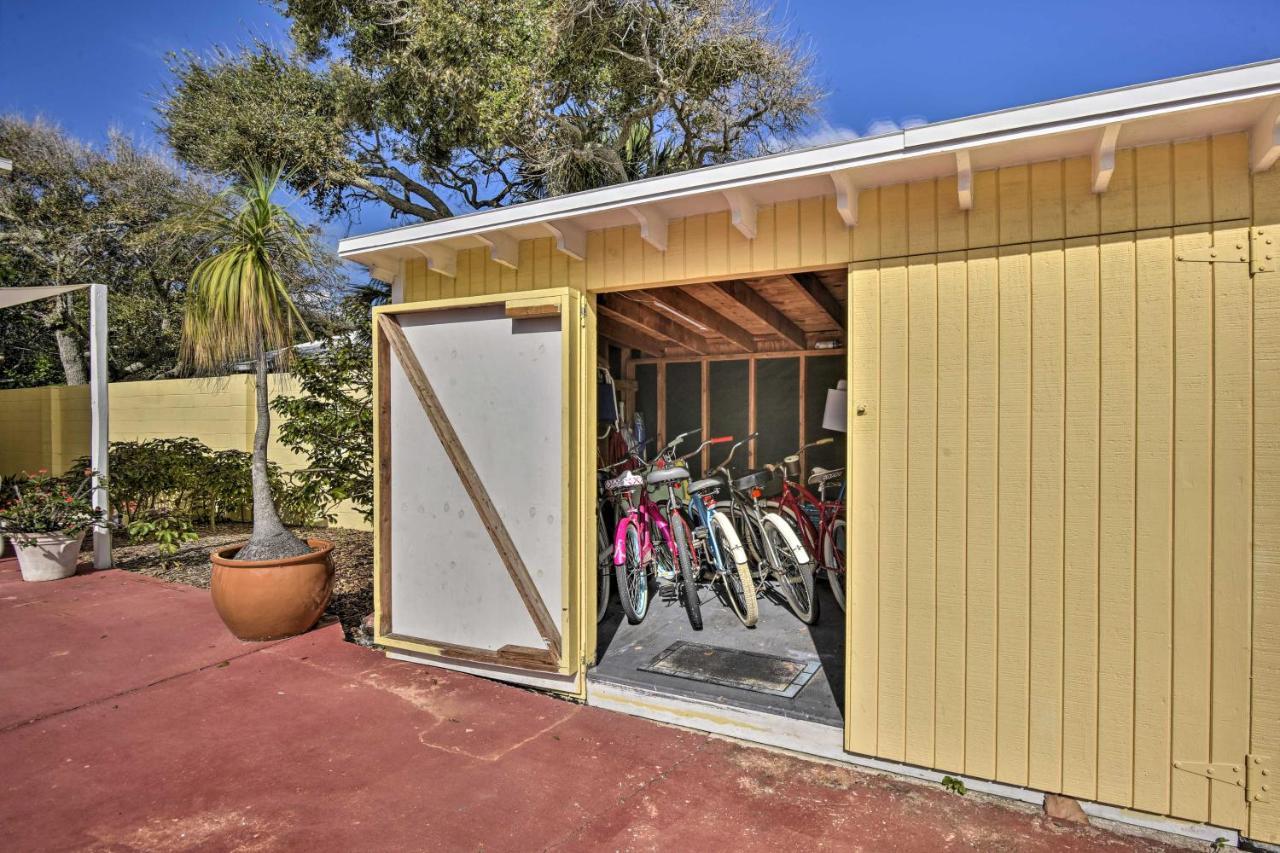 Sunny Cocoa Beach Escape With Bikes, Walk To Beach المظهر الخارجي الصورة